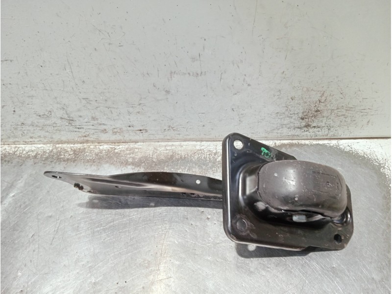 Recambio de brazo suspension superior trasero derecho para audi a3 sedán (8vm) referencia OEM IAM 5Q0505226C  