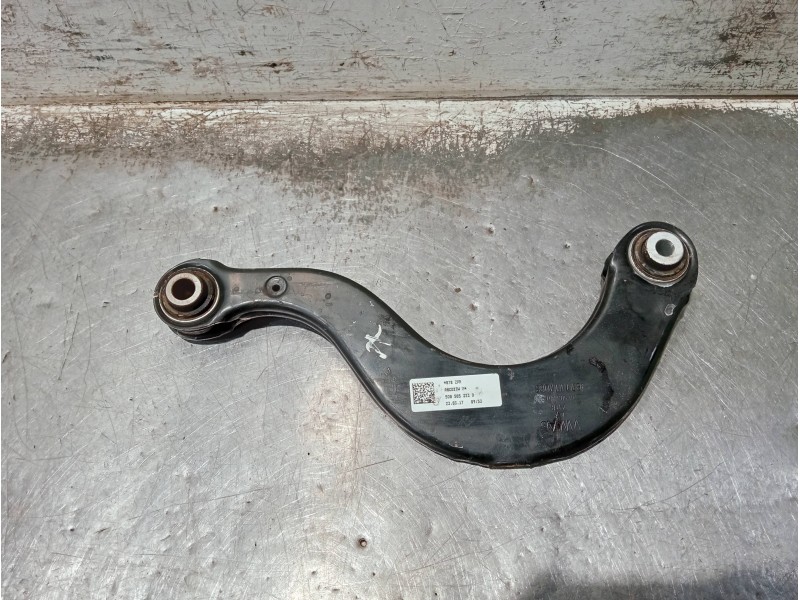 Recambio de brazo suspension superior trasero izquierdo para audi a3 sedán (8vm) referencia OEM IAM 5Q0505323D  