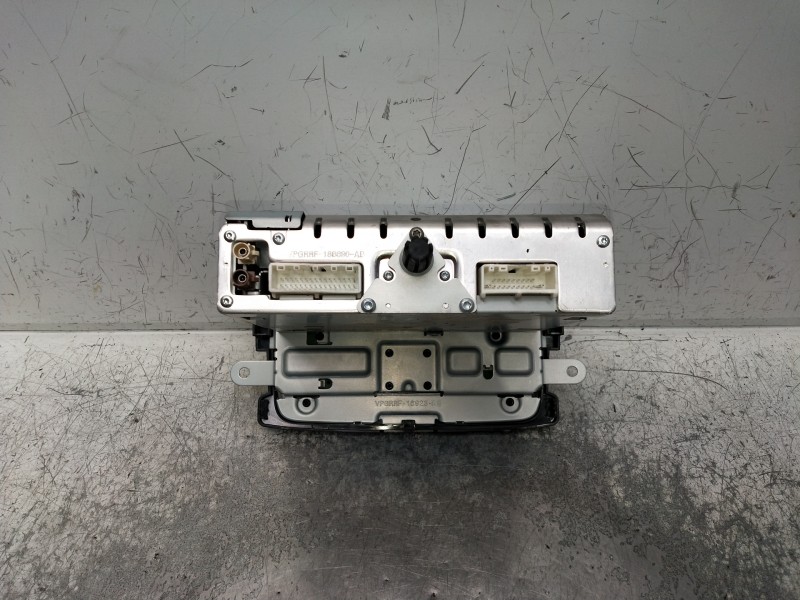 Recambio de sistema audio / radio cd para dacia spring referencia OEM IAM 61PALCB0099 281151798R 