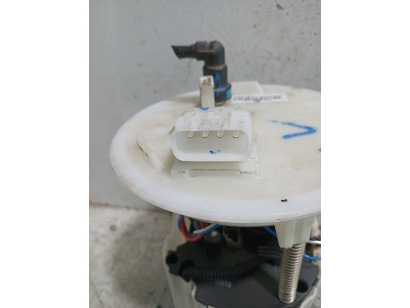 Recambio de bomba combustible para chevrolet aveo berlina hatchback ls referencia OEM IAM 13579158  