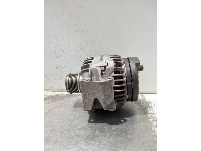 Recambio de alternador para mercedes clase c (w203) sportcoupe referencia OEM IAM A2711540802 0124515088 