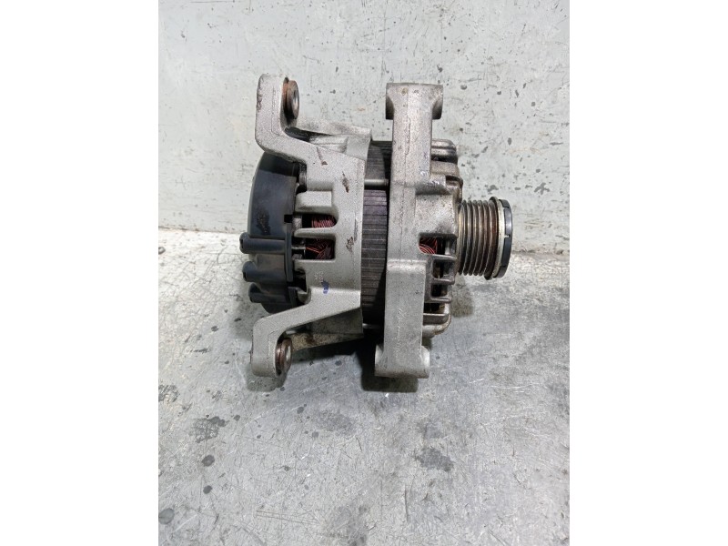 Recambio de alternador para chevrolet aveo berlina hatchback ls referencia OEM IAM 13577154  