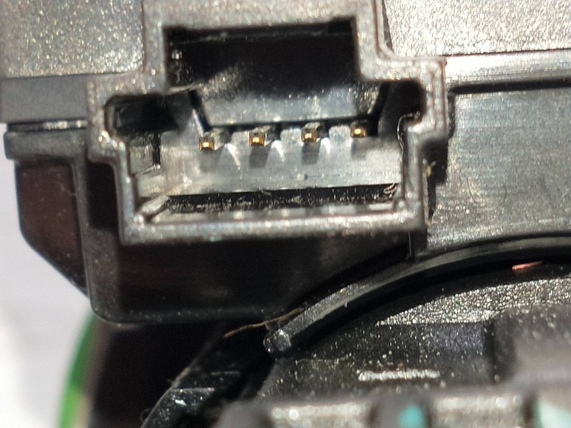 Recambio de conmutador de arranque para dacia spring referencia OEM IAM F1437C934  