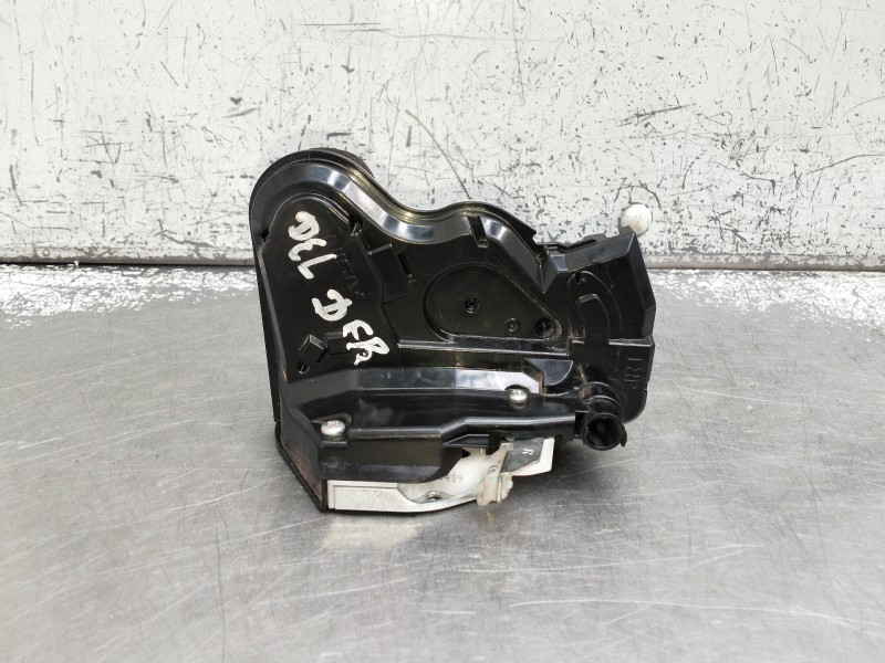 Recambio de motor cierre centralizado delantero derecho para suzuki ignis (/mf) referencia OEM IAM A046693  5P