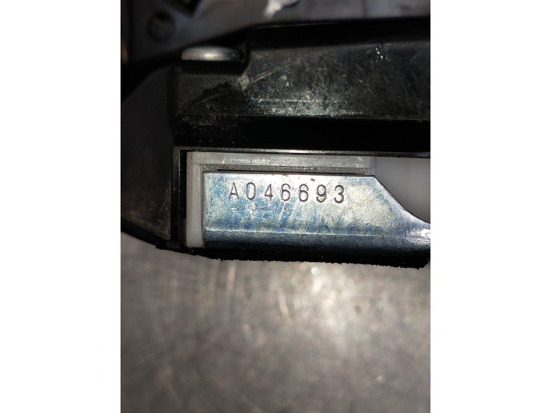 Recambio de motor cierre centralizado delantero derecho para suzuki ignis (/mf) referencia OEM IAM A046693  5P