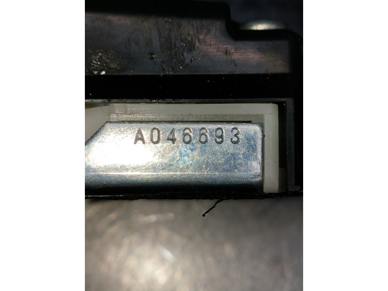 Recambio de motor cierre centralizado delantero izquierdo para suzuki ignis (/mf) referencia OEM IAM 907112304 A046693 5P