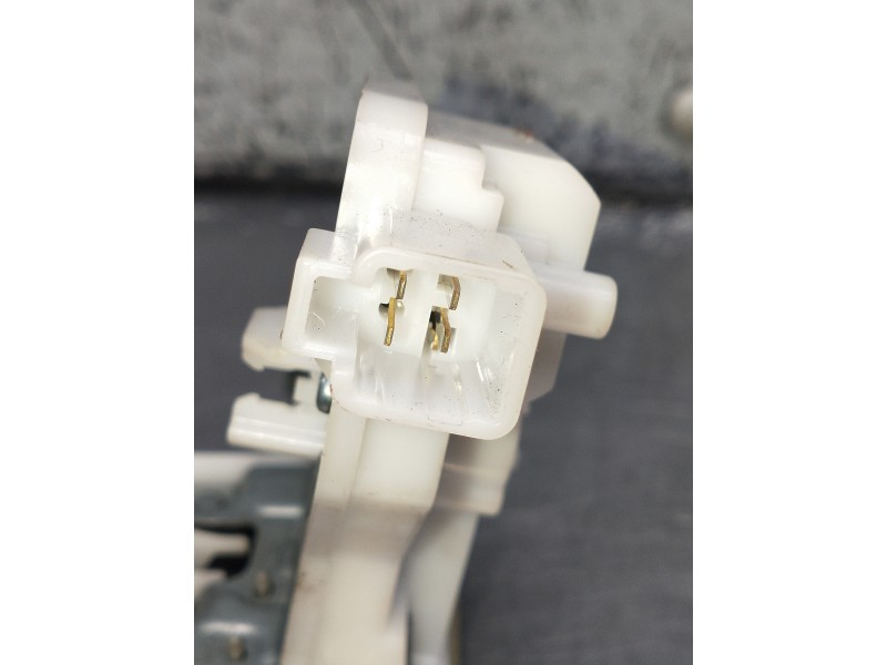 Recambio de motor cierre centralizado porton para suzuki ignis (/mf) referencia OEM IAM   5P