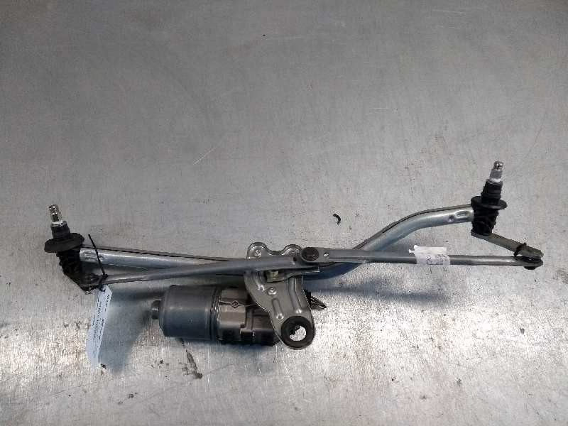 Recambio de motor limpia delantero para bmw serie 3 compact (e46) 320td referencia OEM IAM 0390241712 67636914577  Recambio de motor limpia delantero para bmw serie 3 compact (e46) 320td referencia OEM IAM 0390241712 67636914577