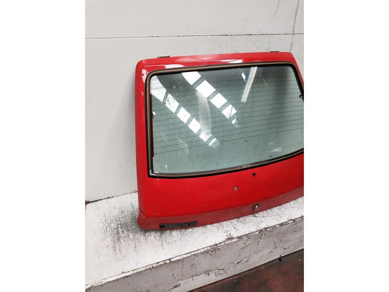 Recambio de porton trasero para renault 14 gtl referencia OEM IAM   5P