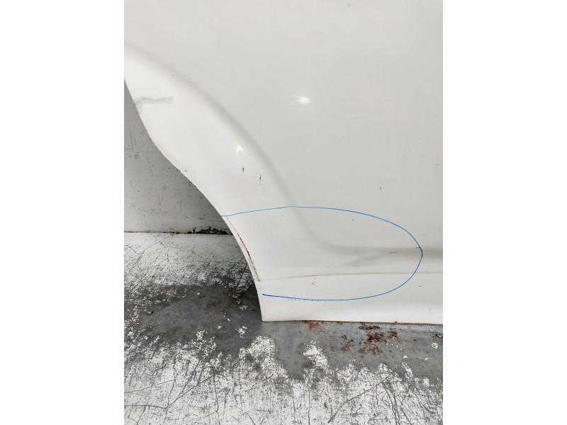 Recambio de puerta trasera derecha para toyota corolla verso (r1) referencia OEM IAM  OJO VER FOTOS 5P