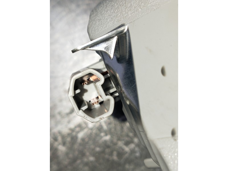 Recambio de piloto trasero izquierdo interior para suzuki ignis (/mf) referencia OEM IAM 13259343  