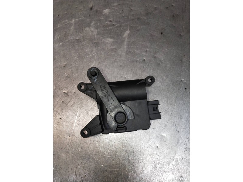 Recambio de motor apertura trampillas climatizador para dacia spring referencia OEM IAM WQT100D053  