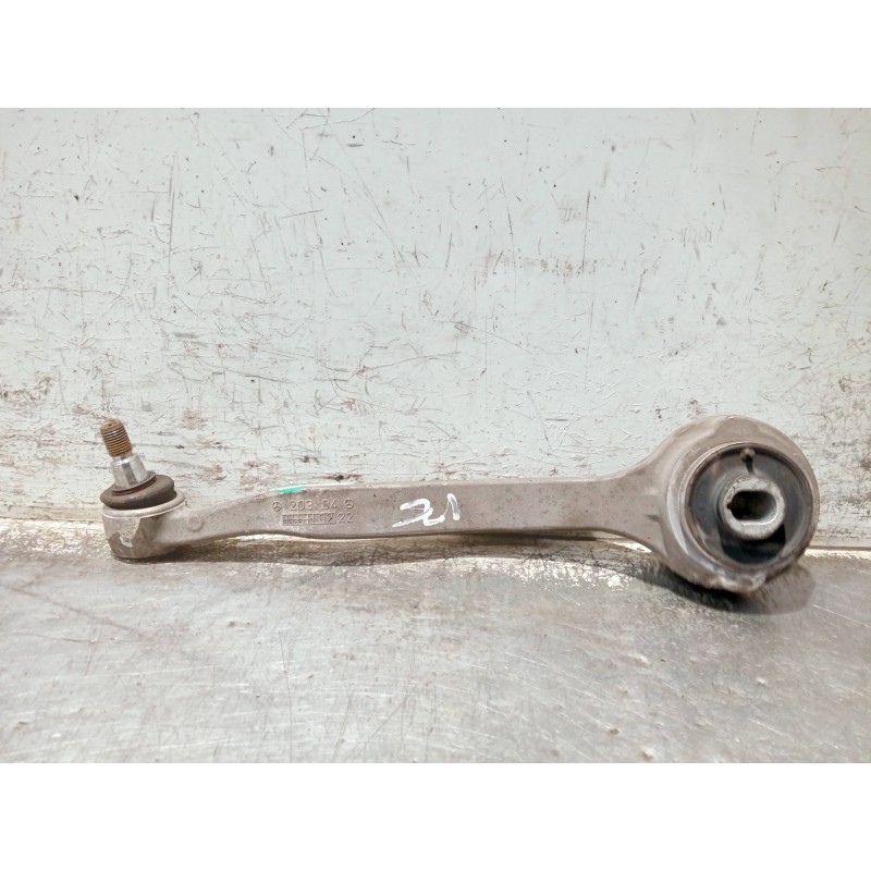 Recambio de brazo suspension inferior delantero izquierdo para mercedes clase c (w203) sportcoupe referencia OEM IAM 20304L  