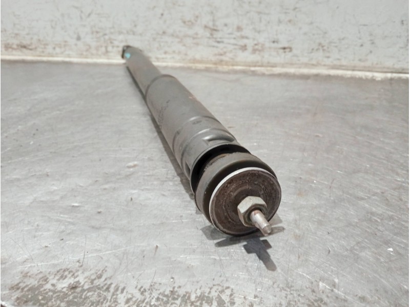 Recambio de amortiguador trasero derecho para mercedes clase c (w203) sportcoupe referencia OEM IAM 2033261700  