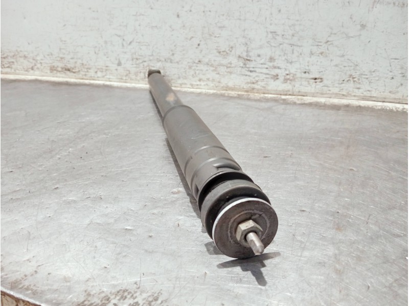 Recambio de amortiguador trasero izquierdo para mercedes clase c (w203) sportcoupe referencia OEM IAM 2033261700  