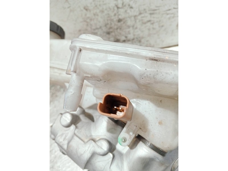 Recambio de bomba freno para opel mokka gs line referencia OEM IAM 32672071 A005P990 