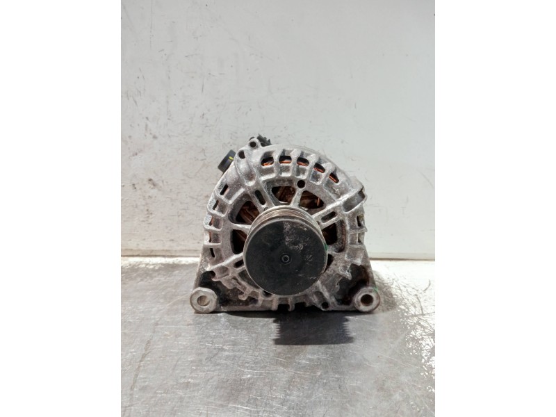 Recambio de alternador para opel mokka gs line referencia OEM IAM 9835689480 2740473C FG12T163