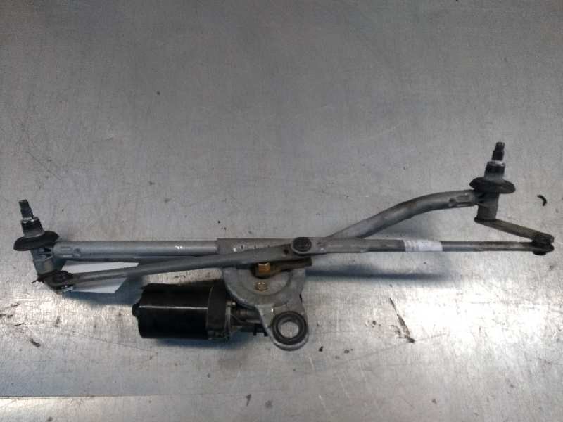 Recambio de motor limpia delantero para bmw serie 3 compact (e46) 320td referencia OEM IAM 0390241355 67638362155  Recambio de motor limpia delantero para bmw serie 3 compact (e46) 320td referencia OEM IAM 0390241355 67638362155