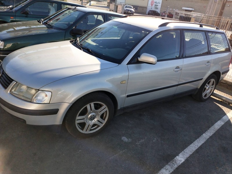 volkswagen passat variant (3b5) del año 1999