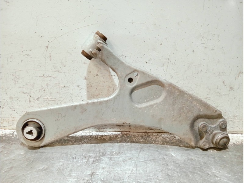 Recambio de brazo suspension inferior delantero izquierdo para opel mokka gs line referencia OEM IAM   