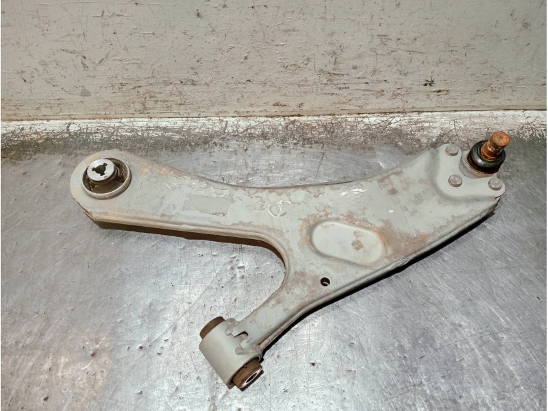Recambio de brazo suspension inferior delantero izquierdo para opel mokka gs line referencia OEM IAM   