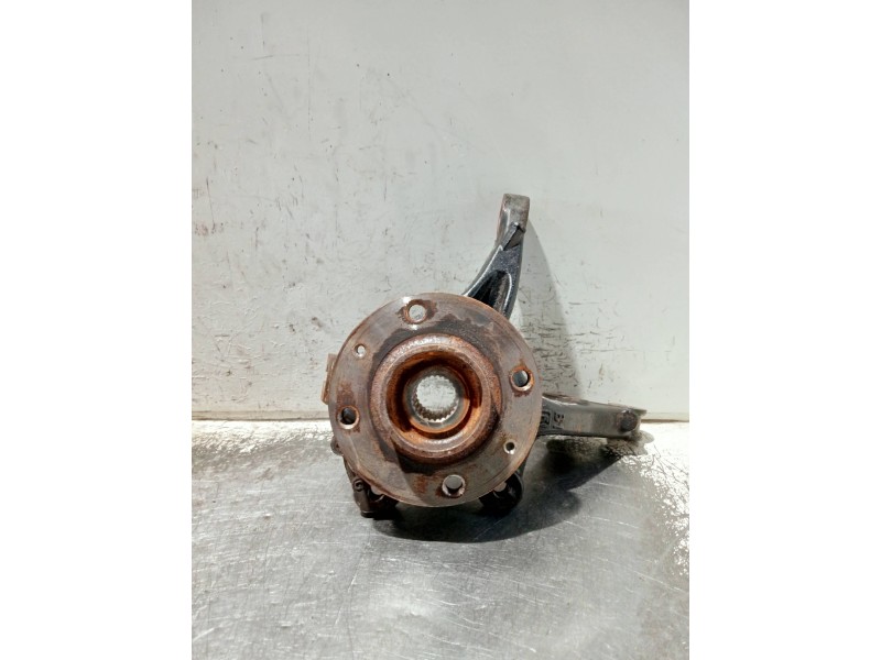 Recambio de mangueta delantera derecha para opel mokka gs line referencia OEM IAM   