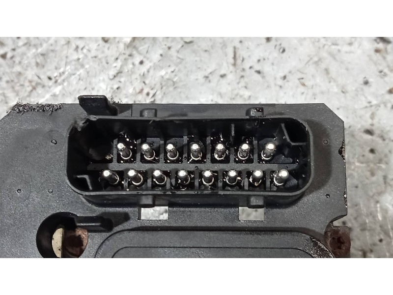 Recambio de abs para mercedes vaneo (w414) furgoneta compacta 1.6 cat referencia OEM IAM 0265202461 044310912 