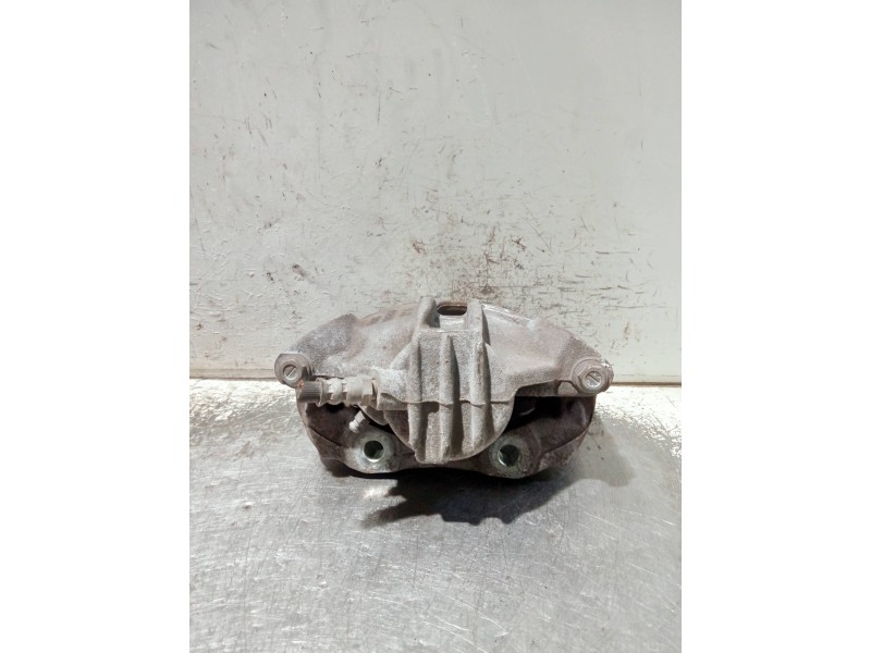 Recambio de pinza freno delantera izquierda para citroen c4 cactus referencia OEM IAM 0204Y01131  