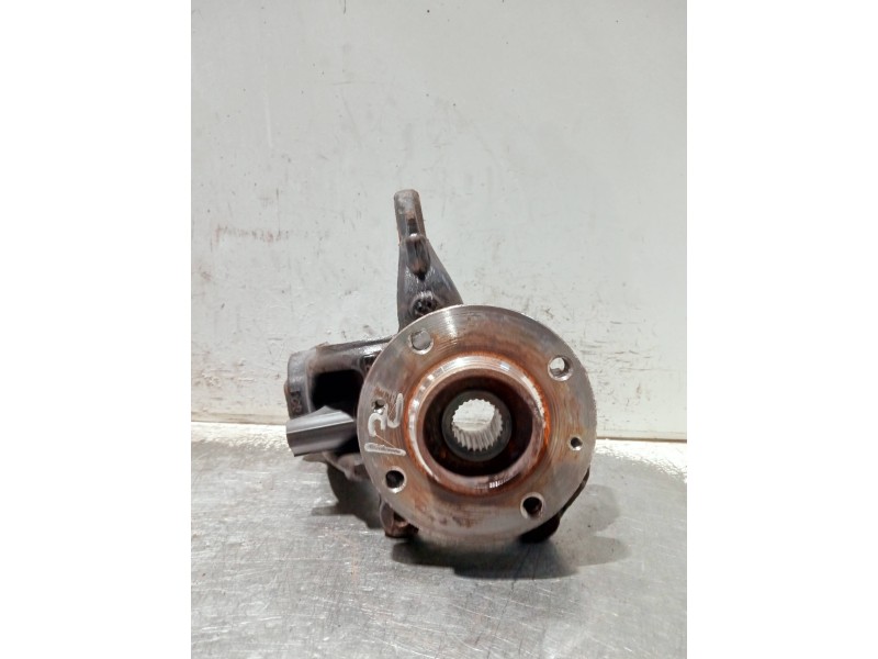 Recambio de mangueta delantera izquierda para citroen c4 cactus referencia OEM IAM   