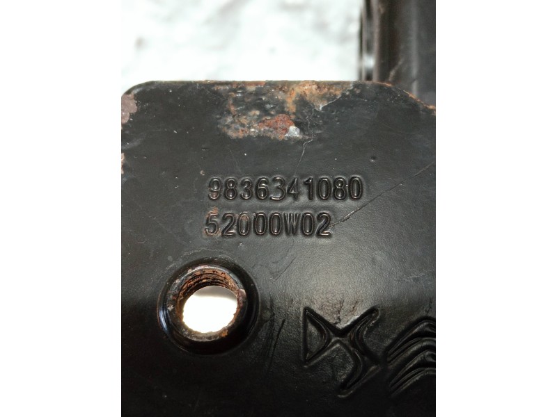 Recambio de punta chasis delantera para opel mokka gs line referencia OEM IAM 9836341080 52000W02 IZQUIERDO