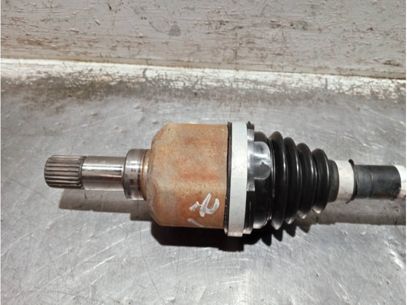 Recambio de transmision delantera izquierda para citroen c4 cactus referencia OEM IAM 9806459180  