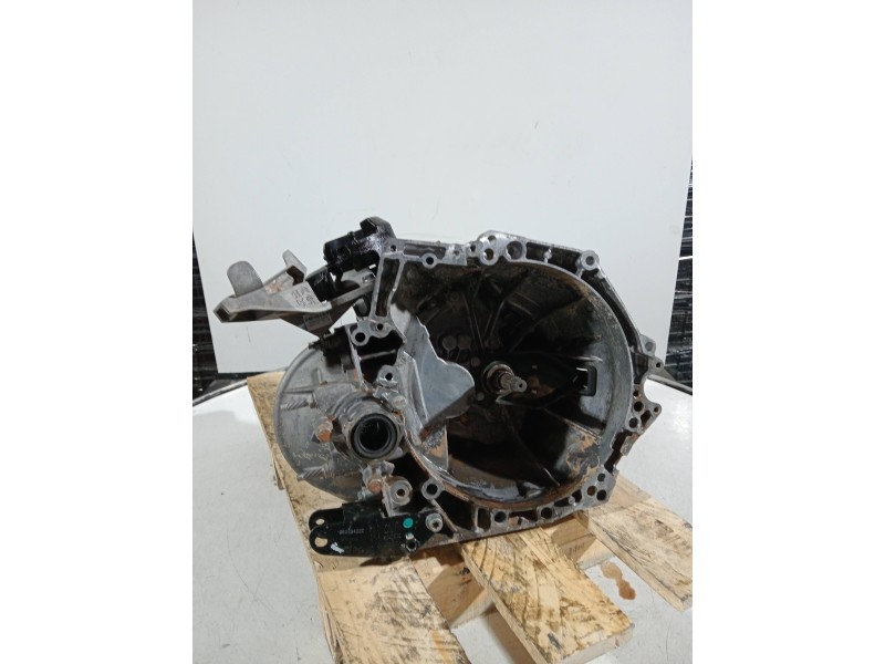 Recambio de caja cambios para peugeot 208 (p2) referencia OEM IAM 20XJ05 0083889T 6V