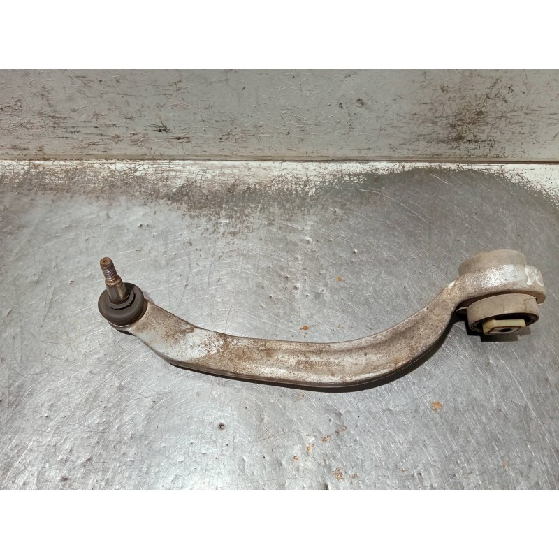 Recambio de brazo suspension inferior delantero derecho para audi a4 berlina (b5) 1.9 tdi referencia OEM IAM 4D0407696J  