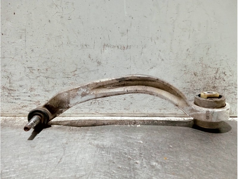 Recambio de brazo suspension inferior delantero izquierdo para audi a4 berlina (b5) 1.9 tdi referencia OEM IAM 4D0407695J  
