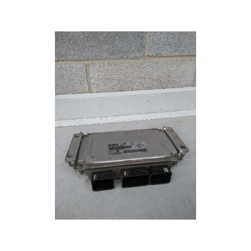 Recambio de centralita motor uce para peugeot 306 berlina 3/4/5 puertas (s2) 1.6 cat referencia OEM IAM 0261206861 9637839480 32