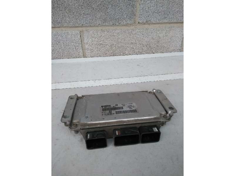 Recambio de centralita motor uce para peugeot 306 berlina 3/4/5 puertas (s2) 1.6 cat referencia OEM IAM 0261206861 9637839480 32