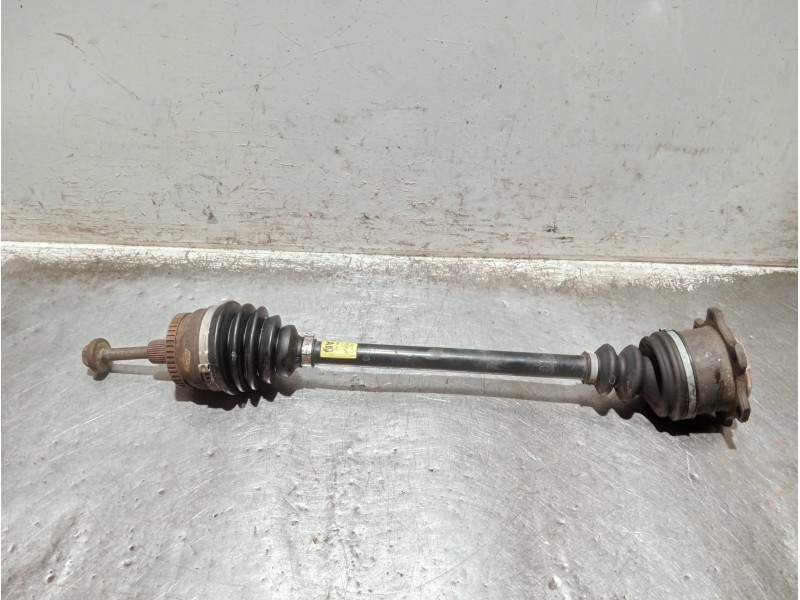 Recambio de transmision delantera izquierda para audi a4 berlina (b5) 1.9 tdi referencia OEM IAM 8D0407271AN  