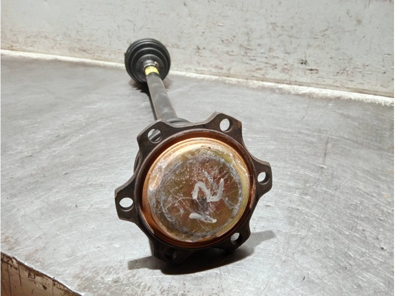 Recambio de transmision delantera izquierda para audi a4 berlina (b5) 1.9 tdi referencia OEM IAM 8D0407271AN  