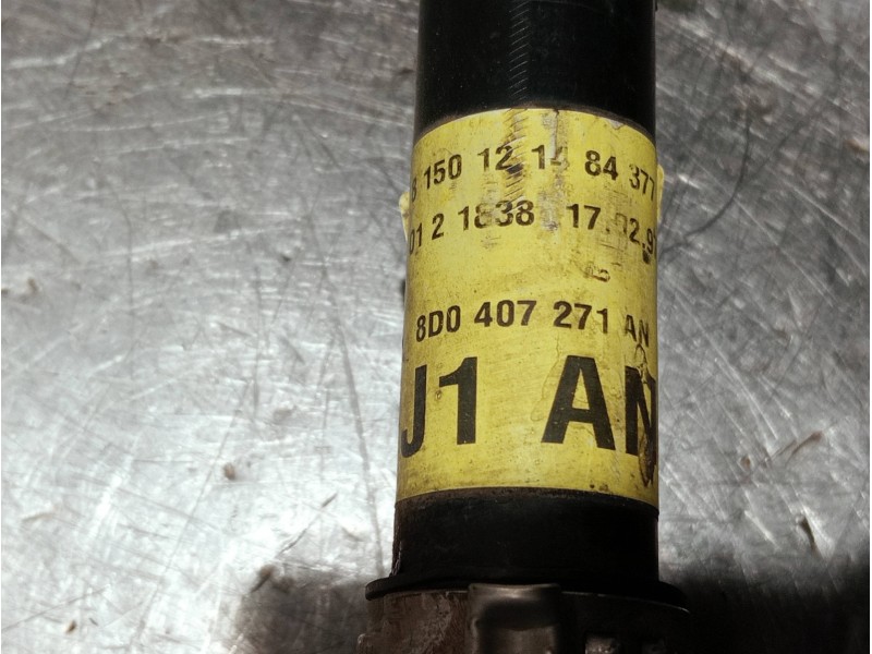 Recambio de transmision delantera izquierda para audi a4 berlina (b5) 1.9 tdi referencia OEM IAM 8D0407271AN  