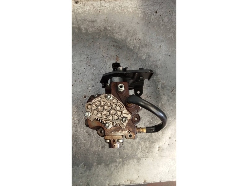 Recambio de bomba inyeccion para ford focus lim. (cb4) trend referencia OEM IAM 0445010102 9683803780 