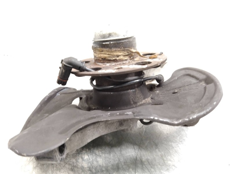 Recambio de mangueta trasera derecha para mercedes clase c (w203) berlina 270 cdi (203.016) referencia OEM IAM 2023500206  