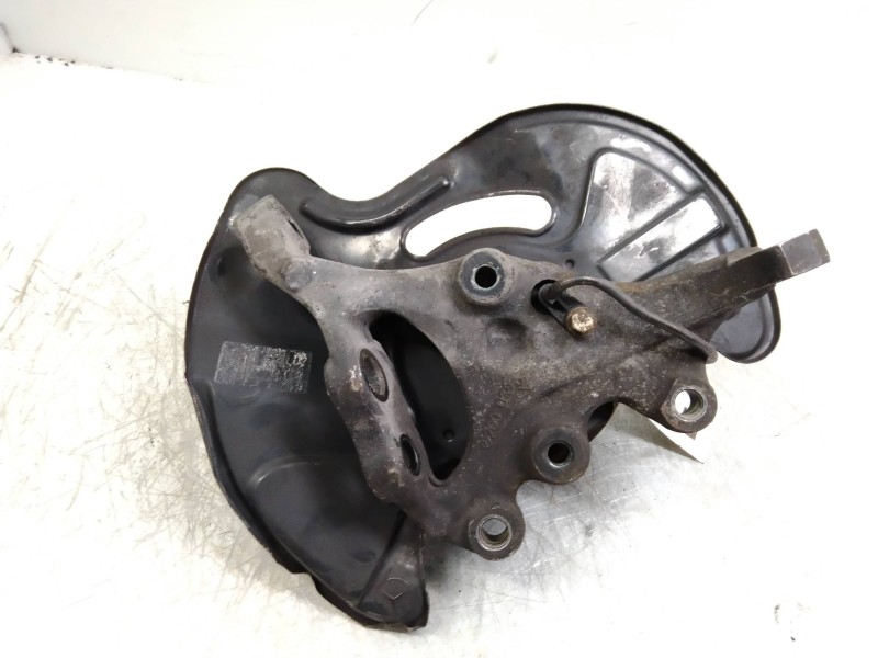 Recambio de mangueta trasera derecha para mercedes clase c (w203) berlina 270 cdi (203.016) referencia OEM IAM 2023500206  