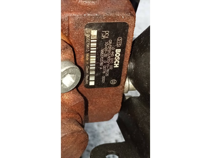 Recambio de bomba inyeccion para ford focus lim. (cb4) trend referencia OEM IAM 0445010102 9683803780 