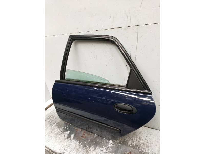 Recambio de puerta trasera izquierda para renault laguna (b56) 2.2 dt rxe referencia OEM IAM   5P
