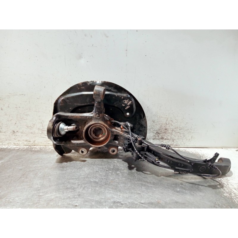 Recambio de mangueta delantera derecha para mercedes clase m (w164) 320 cdi 4m edition 10 referencia OEM IAM 06064302  