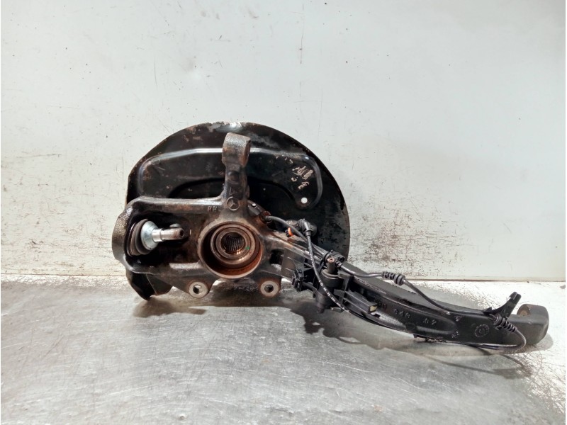 Recambio de mangueta delantera derecha para mercedes clase m (w164) 320 cdi 4m edition 10 referencia OEM IAM 06064302  