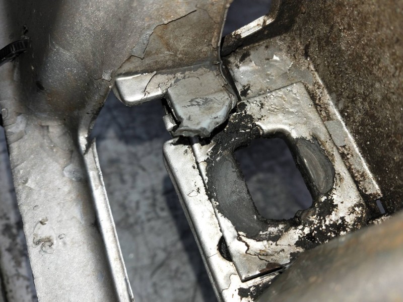 Recambio de paragolpes trasero para mercedes clase m (w163) referencia OEM IAM   