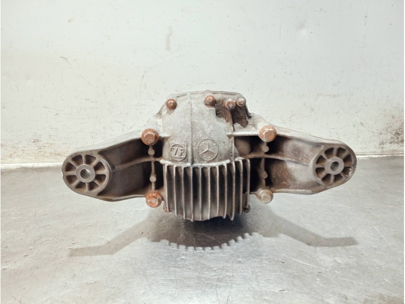 Recambio de diferencial trasero para mercedes clase m (w164) 320 cdi 4m edition 10 referencia OEM IAM 4460310032 4460310033 