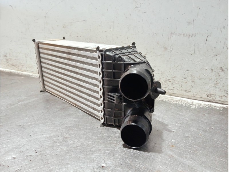 Recambio de intercooler para citroen c4 cactus bluehdi 100 referencia OEM IAM 9803900780 CV448005 