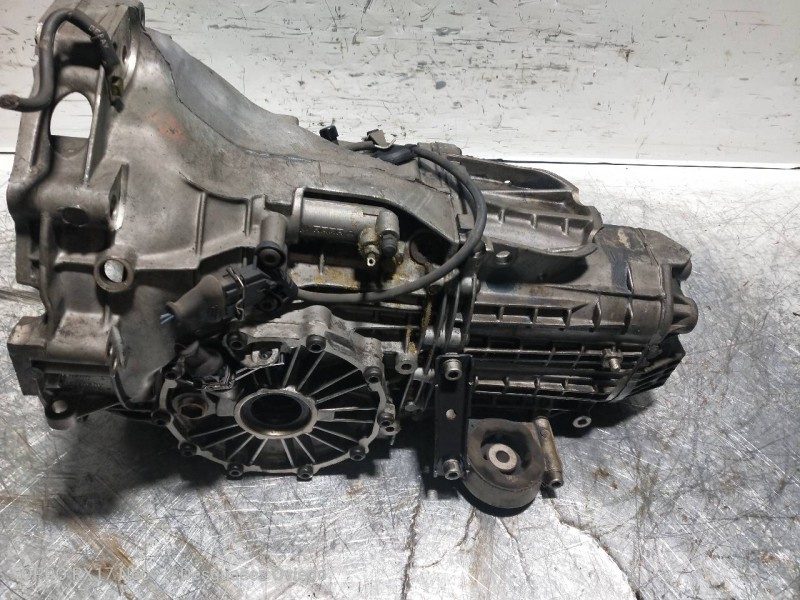 Recambio de caja cambios para audi 80 (811/813) referencia OEM IAM AUF 19040  Recambio de caja cambios para audi 80 (811/813) referencia OEM IAM AUF 19040